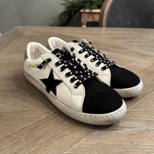 Vintage Havana Sneakers Size 8